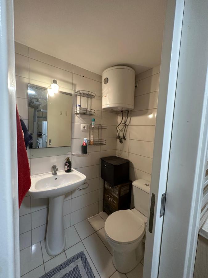 Q Apartments In Corfu Town Bagian luar foto